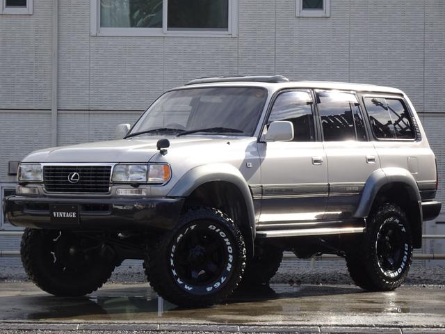 ランドクルーザー８０ ＶＸリミテッド　最終型レザーシート新品６インチリフトアップ新品ロックスター２＆新品マキシス１７インチマッドタイヤ新品ＬＥＤテールガナドールマフラーランチョショックＨＤＤナビ関東仕入ＥＴＣサンルーフＵＳコーナーレンズ（2枚目）