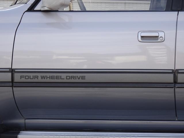 ランドクルーザー８０ ＶＸリミテッド　最終型レザーシート新品６インチリフトアップ新品ロックスター２＆新品マキシス１７インチマッドタイヤ新品ＬＥＤテールガナドールマフラーランチョショックＨＤＤナビ関東仕入ＥＴＣサンルーフＵＳコーナーレンズ（40枚目）