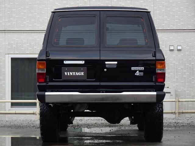 ランドクルーザー60 GX平屋根観音扉5速MTFJ62V新品鍛造17インチホイール新品BFグッドリッチATタイヤ新品グリル新品フロントバンパー新品リアバンパー新品ヘッドライト新品楽々ナビのディスプレイオーディオ西日本仕入(10枚目)