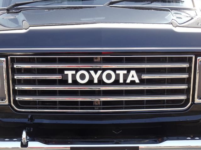 ランドクルーザー60 GX平屋根観音扉5速MTFJ62V新品鍛造17インチホイール新品BFグッドリッチATタイヤ新品グリル新品フロントバンパー新品リアバンパー新品ヘッドライト新品楽々ナビのディスプレイオーディオ西日本仕入(26枚目)