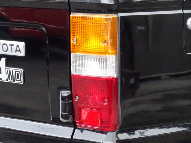 ランドクルーザー60 GX平屋根観音扉5速MTFJ62V新品鍛造17インチホイール新品BFグッドリッチATタイヤ新品グリル新品フロントバンパー新品リアバンパー新品ヘッドライト新品楽々ナビのディスプレイオーディオ西日本仕入(40枚目)