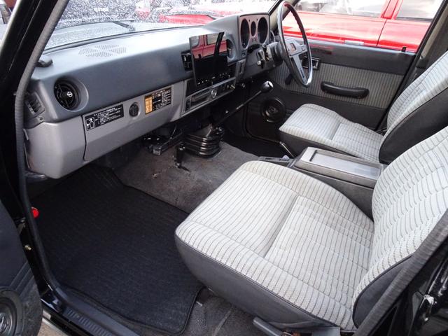 ランドクルーザー60 GX平屋根観音扉5速MTFJ62V新品鍛造17インチホイール新品BFグッドリッチATタイヤ新品グリル新品フロントバンパー新品リアバンパー新品ヘッドライト新品楽々ナビのディスプレイオーディオ西日本仕入(53枚目)