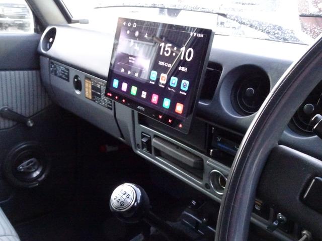 ランドクルーザー60 GX平屋根観音扉5速MTFJ62V新品鍛造17インチホイール新品BFグッドリッチATタイヤ新品グリル新品フロントバンパー新品リアバンパー新品ヘッドライト新品楽々ナビのディスプレイオーディオ西日本仕入(64枚目)