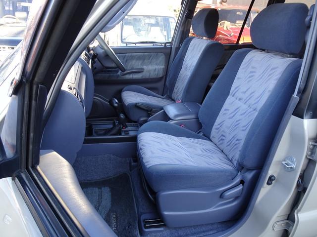 ランドクルーザープラド TX 後期型丸目換装クラシックコンプリートオプションリアデフロック新品BFグッドリッチタイヤ新品オレンジコーナーレンズ新品LEDテール2インチリフトアップ8人乗りクリスタルヘッドライト西日本仕入(16枚目)