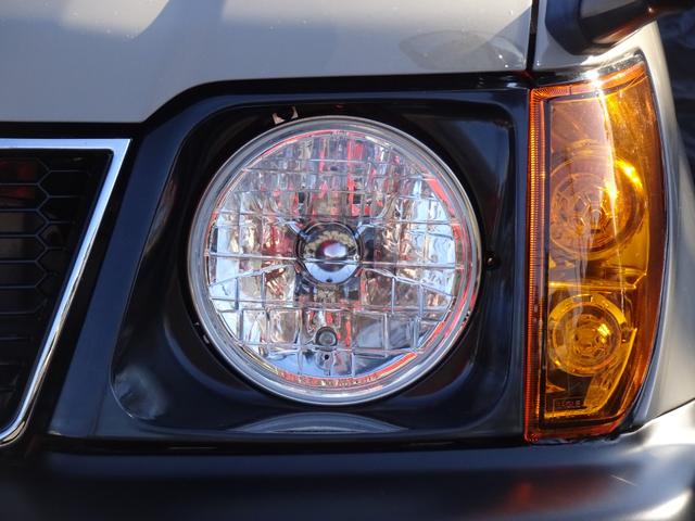 ランドクルーザープラド TX 後期型丸目換装クラシックコンプリートオプションリアデフロック新品BFグッドリッチタイヤ新品オレンジコーナーレンズ新品LEDテール2インチリフトアップ8人乗りクリスタルヘッドライト西日本仕入(40枚目)