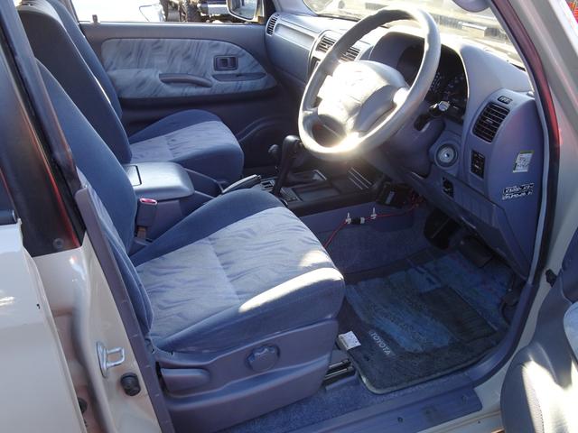 ランドクルーザープラド TX 後期型丸目換装クラシックコンプリートオプションリアデフロック新品BFグッドリッチタイヤ新品オレンジコーナーレンズ新品LEDテール2インチリフトアップ8人乗りクリスタルヘッドライト西日本仕入(61枚目)