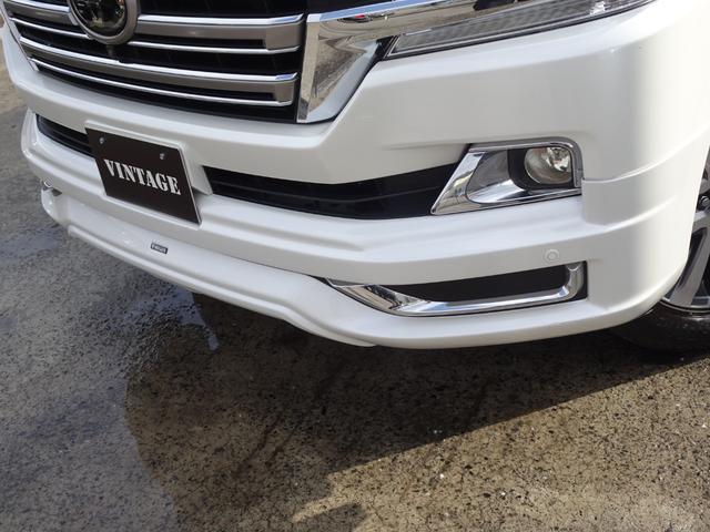 ランドクルーザー ＺＸ　後期型モデリスタスポイラーサンルーフレザーシート純正ナビバックカメラＥＴＣ純正エンジンスターターフォグランプリアルーフスポイラースマートキーウッドハンドル（26枚目）