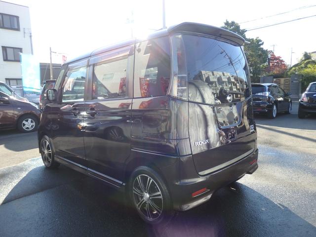 オイル、オイルフィルター、ワイパーラバーの交換、パワステオイル、ブレーキオイル、クーラント液の交換又は補充をし、交換必要な部品は交換、下回りは錆び止め防錆塗装、保安基準を満たした整備をしております。