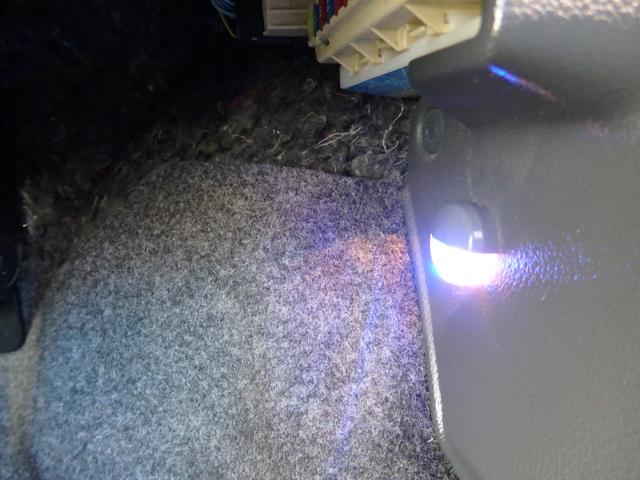 ワゴンＲスティングレー ＴＳ　ＨＩＤヘッドライト　スマートキーＰスタートナビフルセグＴＶ　ＵＳＢ接続ＣＤＤＶＤ再生　ステアリングスイッチパドルシフト新品Ｂカメラ新品前後ドラレコＥＴＣ　純正室内イルミライトアルミ付夏冬タイヤセット付（54枚目）