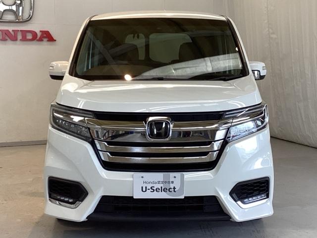 ステップワゴンスパーダ ｅ：ＨＥＶスパーダＧホンダセンシング　ドライブレコーダー前後装備車　光触媒抗菌消臭施工済　ナビ　ＥＴＣ　ＡＢＳ　ＬＥＤヘッドランプ　リヤカメラ　ＵＳＢポート　フルセグ　横滑り防止　３列シート　ＤＶＤ再生可能　ドラレコ　クルコン　スマキー（2枚目）