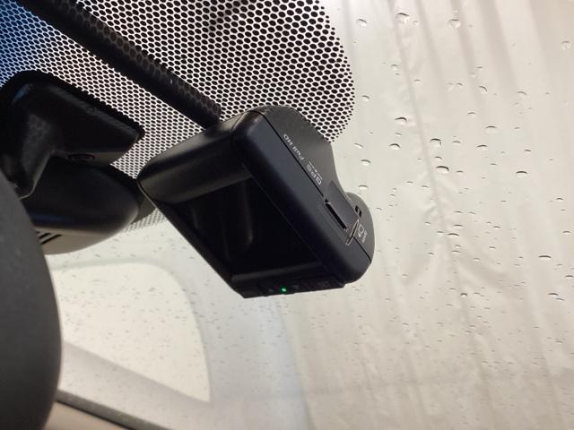 フリード G・ホンダセンシング 光触媒抗菌消臭施工済 ドラレコ ナビ リア席モニター シートヒーター ETC フルタイム4WD スマートキー&プッシュスタート 横滑り防止 地デジ ドライブレコーダー イモビライザー Aストップ(17枚目)