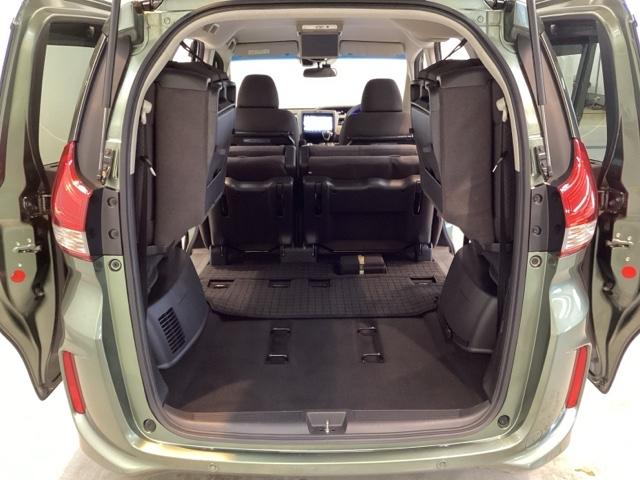 フリード G・ホンダセンシング 光触媒抗菌消臭施工済 ドラレコ ナビ リア席モニター シートヒーター ETC フルタイム4WD スマートキー&プッシュスタート 横滑り防止 地デジ ドライブレコーダー イモビライザー Aストップ(25枚目)