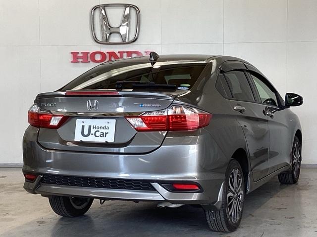 グレイス ハイブリッドＥＸ・ホンダセンシングブラックスタイル　ドライブレコーダー装備車　光触媒抗菌消臭施工済　ナビ　シートヒーター　ＭＴモード　ＥＴＣ（3枚目）