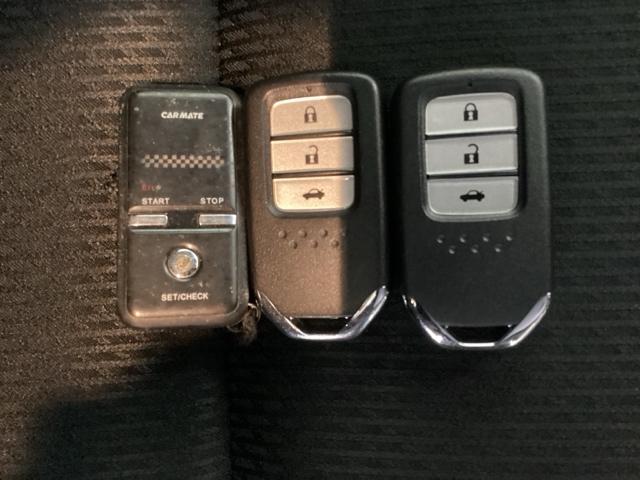 グレイス ハイブリッドＥＸ・ホンダセンシングブラックスタイル　ドライブレコーダー装備車　光触媒抗菌消臭施工済　ナビ　シートヒーター　ＭＴモード　ＥＴＣ（14枚目）