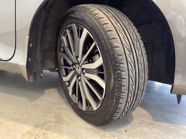 グレイス ハイブリッドＥＸ・ホンダセンシングブラックスタイル　ドライブレコーダー装備車　光触媒抗菌消臭施工済　ナビ　シートヒーター　ＭＴモード　ＥＴＣ（26枚目）