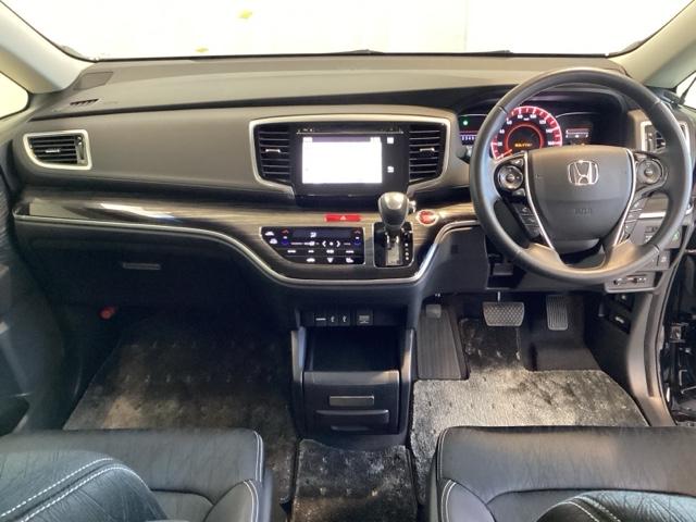 オデッセイ アブソルート・ＥＸ　光触媒抗菌消臭施工済　エンジンスターター　ナビ　オットマン　ＥＴＣ　ＭＴモード　バックモニター　ＷＡＣ　スマ－トキ－　セキュリティーアラーム　３列シート　ＤＶＤ再生　オートクルーズコントロール　ＡＢＳ（5枚目）