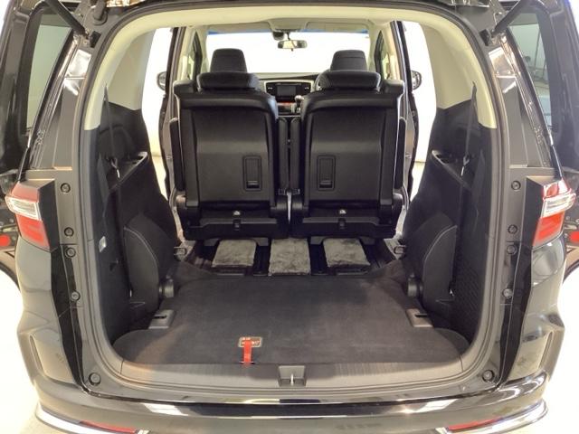 オデッセイ アブソルート・ＥＸ　光触媒抗菌消臭施工済　エンジンスターター　ナビ　オットマン　ＥＴＣ　ＭＴモード　バックモニター　ＷＡＣ　スマ－トキ－　セキュリティーアラーム　３列シート　ＤＶＤ再生　オートクルーズコントロール　ＡＢＳ（25枚目）