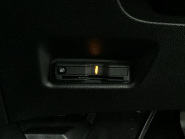 フィット e:HEVホームブラックスタイル 中古スタッドレスタイヤ、純正メモリーナビ、ドライブレコーダー前後装着+ETC付 当社デモカー Bカメラ DVD再生 ドラレコ アイドリングストップ オートクルーズコントロール LEDヘッドランプ(19枚目)