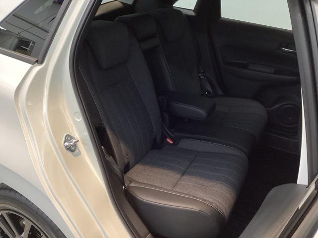 フィット e:HEVホームブラックスタイル 中古スタッドレスタイヤ、純正メモリーナビ、ドライブレコーダー前後装着+ETC付 当社デモカー Bカメラ DVD再生 ドラレコ アイドリングストップ オートクルーズコントロール LEDヘッドランプ(26枚目)