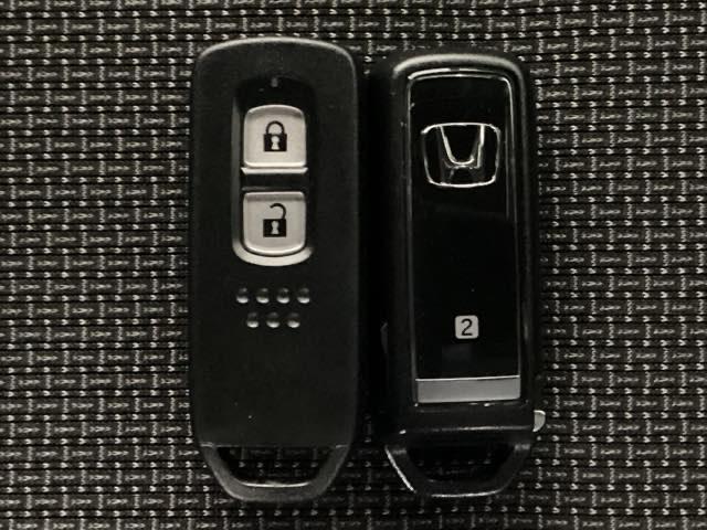 Ｎ－ＶＡＮ ファン　中古スタッドレスタイヤ、純正メモリーナビ、ドライブレコーダー前後装着＋ＥＴＣ付　当社デモカー　パーキングセンサー　スマートキープッシュスタート　パワーステアリング　ＬＥＤヘッド　フルオートエアコン（15枚目）