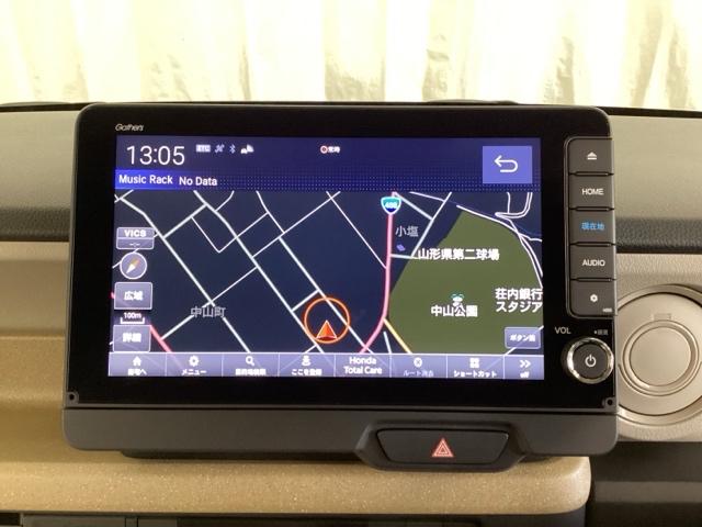 Ｎ－ＢＯＸ ベースグレード　中古スタッドレスタイヤ、純正メモリーナビ、ドライブレコーダー前後装着＋ＥＴＣ付　当社デモカー　エアバック　横滑り防止　Ｄレコ　４ＷＤ車　Ｒカメ　前後ソナー　ＬＥＤライト　サイドカーテンエアバック（9枚目）