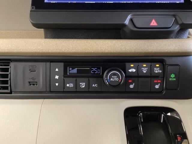 Ｎ－ＢＯＸ ベースグレード　中古スタッドレスタイヤ、純正メモリーナビ、ドライブレコーダー前後装着＋ＥＴＣ付　当社デモカー　エアバック　横滑り防止　Ｄレコ　４ＷＤ車　Ｒカメ　前後ソナー　ＬＥＤライト　サイドカーテンエアバック（13枚目）