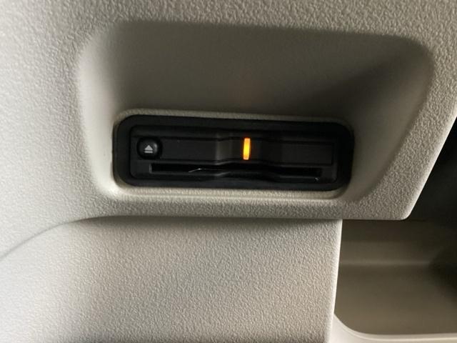 Ｎ－ＢＯＸ ベースグレード　中古スタッドレスタイヤ、純正メモリーナビ、ドライブレコーダー前後装着＋ＥＴＣ付　当社デモカー　エアバック　横滑り防止　Ｄレコ　４ＷＤ車　Ｒカメ　前後ソナー　ＬＥＤライト　サイドカーテンエアバック（20枚目）