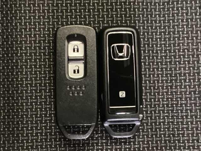 Ｎ－ＶＡＮ ファン　中古スタッドレスタイヤ、純正メモリーナビ、ドライブレコーダー前後装着＋ＥＴＣ付　当社デモカー　パーキングセンサー　スマートキープッシュスタート　パワーステアリング　ＬＥＤヘッド　フルオートエアコン（15枚目）