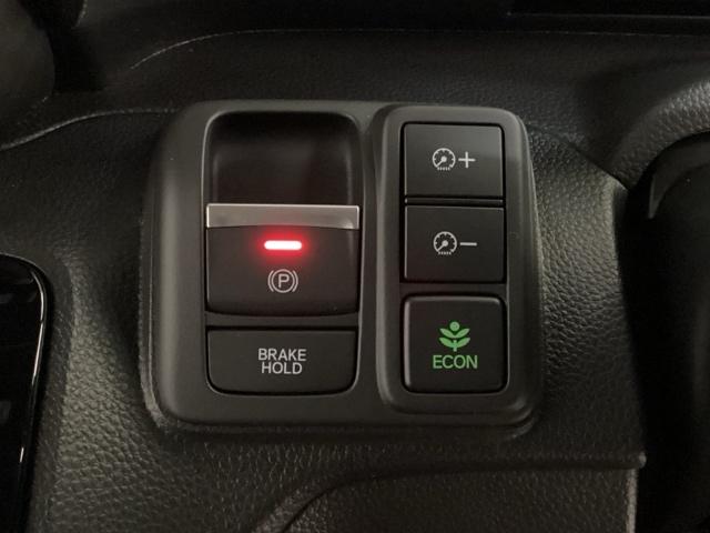 N-BOXカスタム L 光触媒抗菌消臭施工済 障害物センサー ナビ シートヒーター ETC スマ-トキ- AC キーレスエントリー オートクルーズ LED コーナーセンサー 両側電動ドア Rカメラ 横滑防止装置 ABS(9枚目)