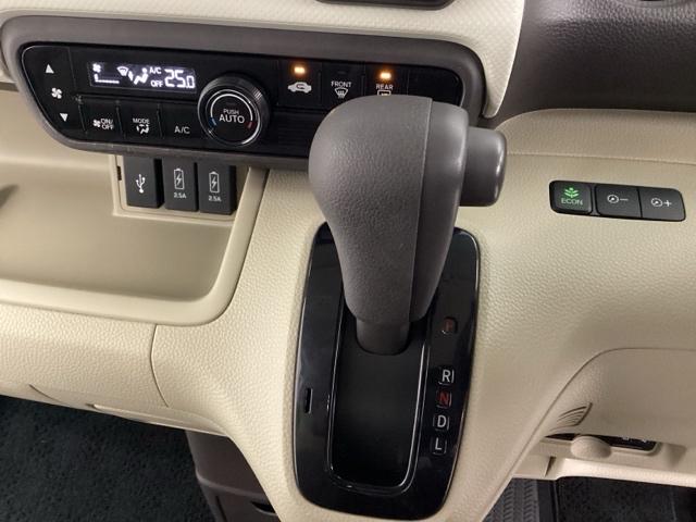 N-BOX G・Lホンダセンシング 光触媒抗菌消臭施工済 ドラレコ ナビ ETC レーダブレーキ Aストップ ESC キーフリーシステム LEDライト フルセグ対応 バックM USB スマートキー クルコン 両席エアバック エアコン(8枚目)