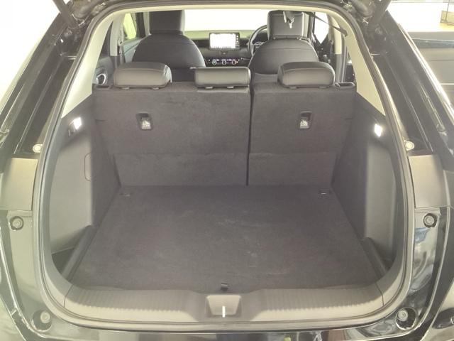 ヴェゼル ｅ：ＨＥＶＺ　中古スタッドレスタイヤ、純正メモリーナビ、ドライブレコーダー前後装着＋ＥＴＣ付　当社デモカー　盗難防止装置　１オーナー　ドラレコ付き　Ｒカメラ　フルセグテレビ　スマ－トキ－　ＥＴＣ車載器　Ｐセンサー（25枚目）