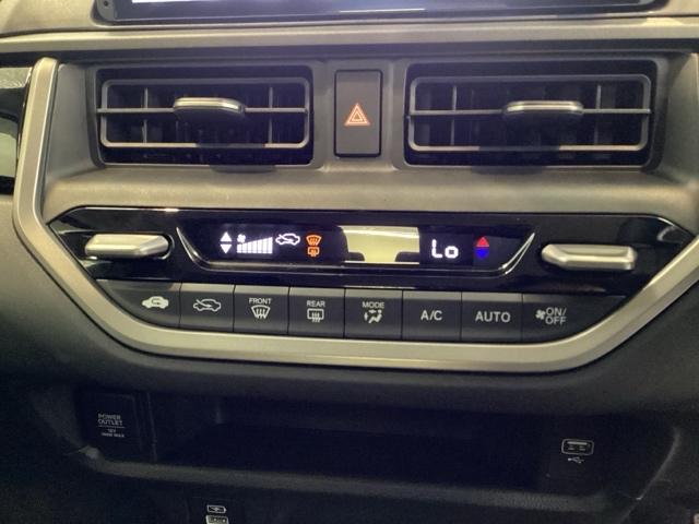 ＷＲ－Ｖ Ｚ　中古スタッドレスタイヤ、純正メモリーナビ、ドライブレコーダー前後装着＋ＥＴＣ付　当社デモカー　ソナー　盗難防止装置　誤発進抑制　Ｒカメラ　ワンオーナー　ＵＳＢ　ＥＳＣ　ＬＥＤライト　ＡＢＳ　ドラレコ（10枚目）