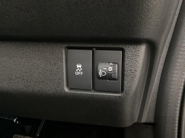 Ｎ－ＢＯＸカスタム ベースグレード　中古スタッドレスタイヤ、純正メモリーナビ、ドライブレコーダー前後装着＋ＥＴＣ付　当社デモカー　ＵＳＢ接続　ＣＭＢＳ　Ｄレコ　１オーナー　ベンチシート　オートエアコン　スマートキ　ＬＥＤ　盗難防止装置（19枚目）