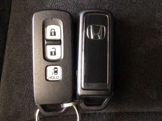 G・Lホンダセンシング ドラレコ 衝突被害軽減ブレーキ ナビ LEDヘッドライト 衝突軽減 オートエアコン キーフリー リアカメラ ETC 4WD フルセグ シートヒーター DVD メモリーナビ アイドリングストップ ABS(20枚目)