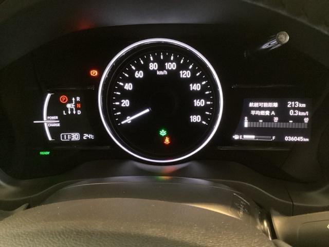 ヴェゼル ハイブリッドＸ・ホンダセンシング　光触媒抗菌消臭施工済　ドラレコ前後　ナビ　ＥＴＣ　ＭＴモード　地デジ　Ａクルーズ　Ｂモニ　スマキー　オートエアコン　ＶＳＡ　ＬＥＤヘッドライト　カーテンエアバッグ　ドライブレコーダー装着車　ＡＢＳ（11枚目）