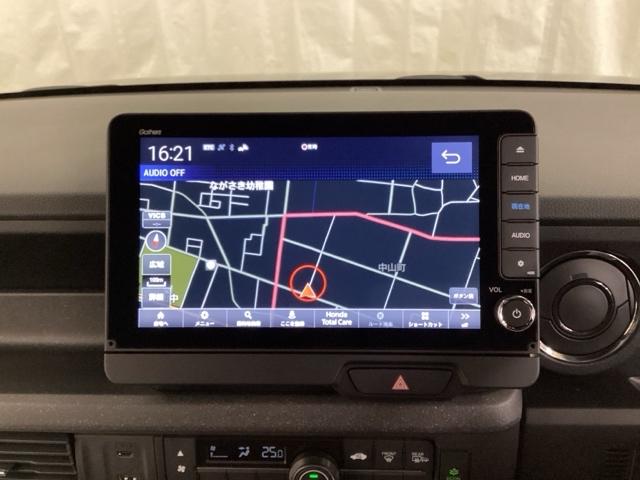 Ｎ－ＢＯＸカスタム ターボ　中古スタッドレスタイヤ、純正メモリーナビ、ドライブレコーダー前後装着＋ＥＴＣ付　当社デモカー　サイドエアバック　Ｄレコ　ＬＥＤランプ　ＥＴＣ車載器　マルチビューカメラ　スマ－トキ－　フルセグテレビ（9枚目）