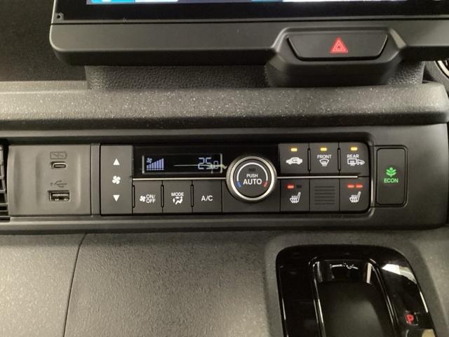 Ｎ－ＢＯＸカスタム ターボ　中古スタッドレスタイヤ、純正メモリーナビ、ドライブレコーダー前後装着＋ＥＴＣ付　当社デモカー　サイドエアバック　Ｄレコ　ＬＥＤランプ　ＥＴＣ車載器　マルチビューカメラ　スマ－トキ－　フルセグテレビ（12枚目）