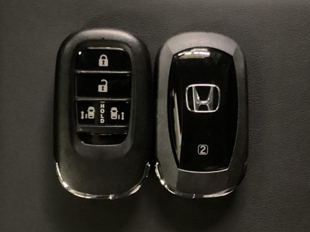 Ｎ－ＢＯＸカスタム ターボコーディネートスタイル　中古スタッドレスタイヤ、純正メモリーナビ、ドライブレコーダー前後装着＋ＥＴＣ付　当社デモカー　サイドエアバッグ　ＬＥＤライト　前席シートヒーター　フルセグＴＶ　スマキー　ＤＶＤ　ＶＳＡ　ベンチシート（17枚目）