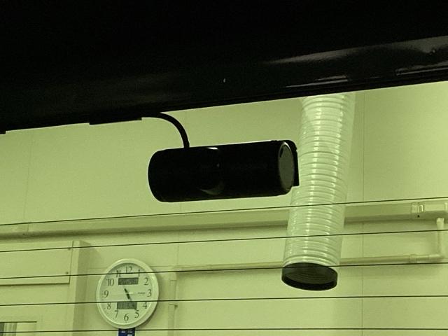 Ｎ－ＢＯＸカスタム ターボコーディネートスタイル　中古スタッドレスタイヤ、純正メモリーナビ、ドライブレコーダー前後装着＋ＥＴＣ付　当社デモカー　サイドエアバッグ　ＬＥＤライト　前席シートヒーター　フルセグＴＶ　スマキー　ＤＶＤ　ＶＳＡ　ベンチシート（22枚目）