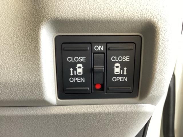 Ｎ－ＢＯＸ ベースグレード　中古スタッドレスタイヤ、純正メモリーナビ、ドライブレコーダー前後装着＋ＥＴＣ付　当社デモカー　エアバック　横滑り防止　Ｄレコ　４ＷＤ車　Ｒカメ　前後ソナー　ＬＥＤライト　サイドカーテンエアバック（17枚目）