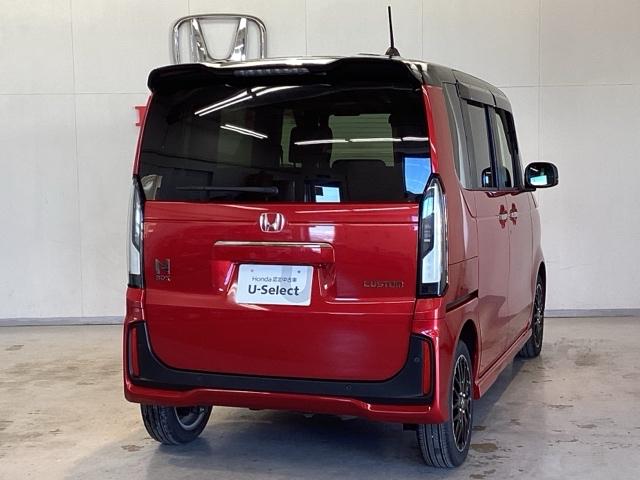 Ｎ－ＢＯＸカスタム ターボコーディネートスタイル　中古スタッドレスタイヤ、純正メモリーナビ、ドライブレコーダー前後装着＋ＥＴＣ付　当社デモカー　サイドエアバッグ　ＬＥＤライト　前席シートヒーター　フルセグＴＶ　スマキー　ＤＶＤ　ＶＳＡ　ベンチシート（5枚目）