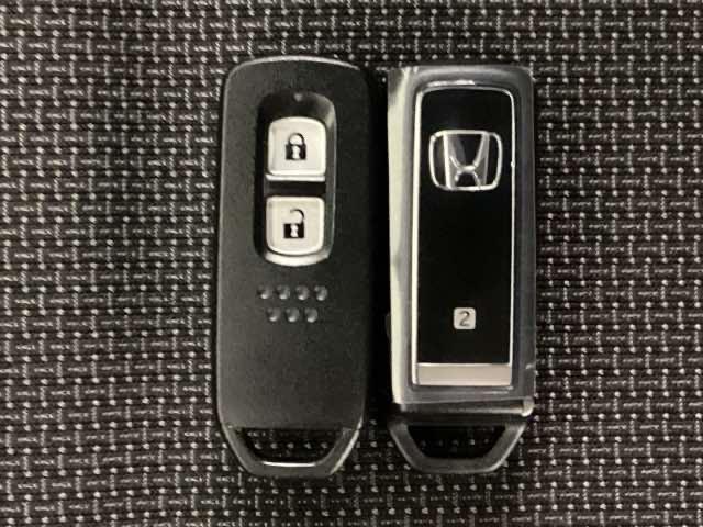 Ｎ－ＶＡＮ ファン　中古スタッドレスタイヤ、純正メモリーナビ、ドライブレコーダー前後装着＋ＥＴＣ付　当社デモカー　パーキングセンサー　スマートキープッシュスタート　パワーステアリング　ＬＥＤヘッド　フルオートエアコン（15枚目）