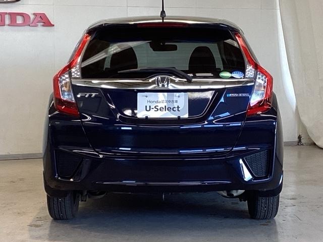 フィットハイブリッド Lパッケージ 光触媒抗菌消臭施工済 ナビ ETC 地デジフルセグTV サイドエアバック DVD再生 LED ECON バックカメラ オートクルーズコントロール イモビライザー ESC AUTOエアコン ABS(4枚目)