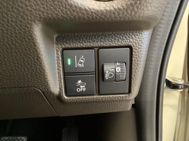 Ｎ－ＢＯＸ Ｌ・ターボ　光触媒抗菌消臭施工済　エンジンスターター　障害物センサー　ドラレコ前後　ナビ　シートヒーター　ＭＴモード　ＤＶＤ再生　ＶＳＡ　ＬＥＤライト　クリアランスソナー　Ｂカメラ　両側パワースライドドア　４ＷＤ（15枚目）