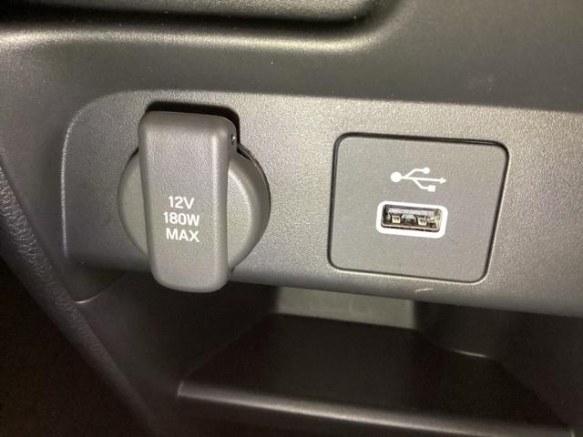 フリード エアーEX 中古スタッドレスタイヤ、純正メモリーナビ、ドライブレコーダー前後装着+ETC付 当社デモカー バックモニター リアクーラー 盗難防止システム DVD 両側パワースライドドア 横滑り防止装置 クルコン(22枚目)