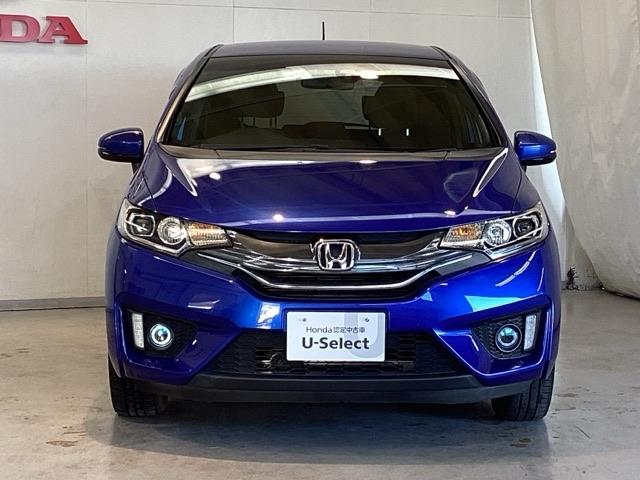 フィットハイブリッド Ｓパッケージ　光触媒抗菌消臭施工済　ナビ　ＭＴモード　ＥＴＣ　Ｂカメ　ＥＣＯＮモード　ＡＢＳ　盗難防止装置　オートクルーズ　スマートキー＆プッシュスタート　ＬＥＤ　エアコン　キーレスエントリー　ワンセグＴＶ　４ＷＤ（2枚目）