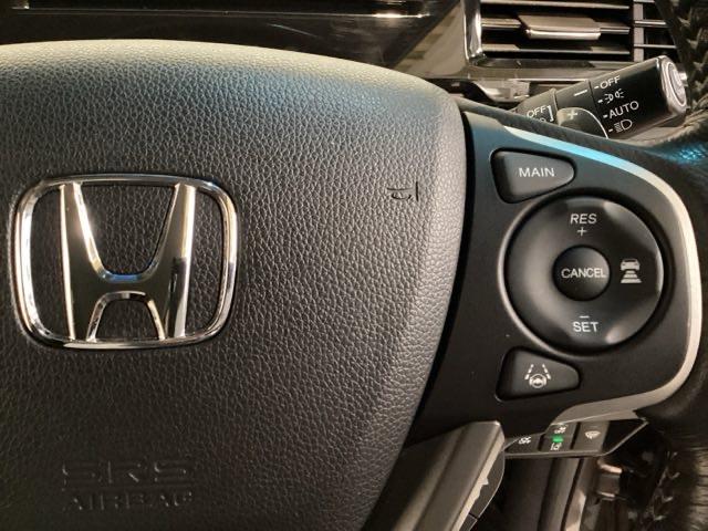 ステップワゴンスパーダ スパーダホンダセンシング　光触媒抗菌消臭施工済　ドラレコ前後　全周囲カメラ　ナビ　ＭＴモード　ＥＴＣ　横滑り防止機能　マルチビューカメラ　サイドエアバッグ　パークアシスト　ＵＳＢ　フルセグテレビ　ターボ車　アイドリングＳＴＯＰ（12枚目）