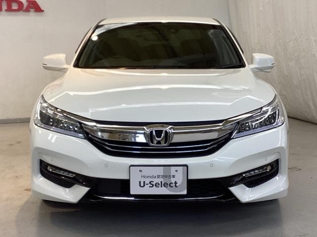 アコードハイブリッド ＥＸ　光触媒抗菌消臭施工済　ドラレコ　障害物センサー　ナビ　シートヒーター　ＥＴＣ　バックモニター　Ｐシート　Ｐセンサー　サイドカーテンエアバック　サイドモニター　ＬＥＤヘッド　フルセグテレビ　スマキー（2枚目）