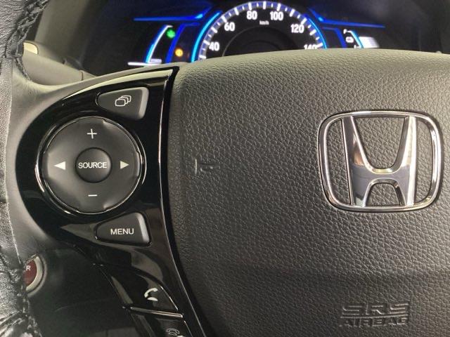 アコードハイブリッド ＥＸ　光触媒抗菌消臭施工済　ドラレコ　障害物センサー　ナビ　シートヒーター　ＥＴＣ　バックモニター　Ｐシート　Ｐセンサー　サイドカーテンエアバック　サイドモニター　ＬＥＤヘッド　フルセグテレビ　スマキー（11枚目）