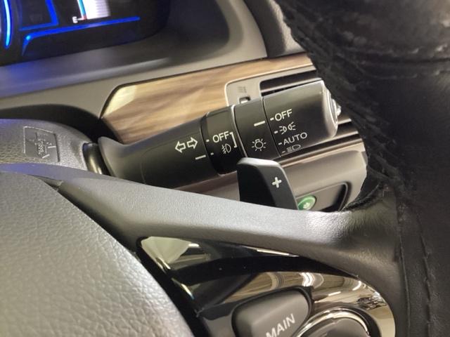 アコードハイブリッド ＥＸ　光触媒抗菌消臭施工済　ドラレコ　障害物センサー　ナビ　シートヒーター　ＥＴＣ　バックモニター　Ｐシート　Ｐセンサー　サイドカーテンエアバック　サイドモニター　ＬＥＤヘッド　フルセグテレビ　スマキー（13枚目）